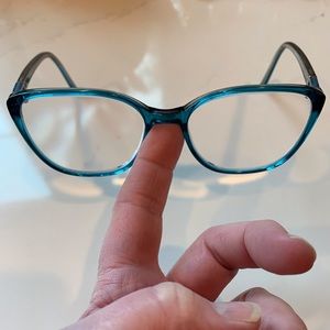 TRINA TURK Cailee eyeglasses (frames)